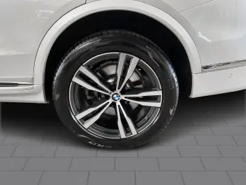 BMW X7 xDrive 40d M Sportpaket Pano HUD Luftfederung