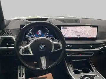 BMW X7 xDrive 40d M Sportpaket Pano HUD Luftfederung