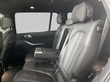 BMW X7 xDrive 40d M Sportpaket Pano HUD Luftfederung