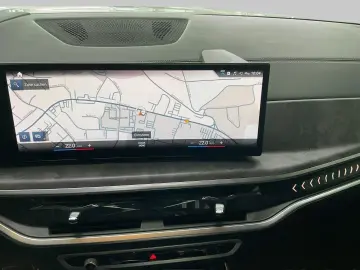 BMW X7 xDrive 40d M Sportpaket Pano HUD Luftfederung