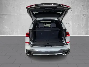 BMW X7 xDrive 40d M Sportpaket Pano HUD Luftfederung