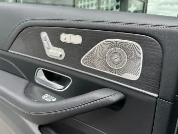 MERCEDES-BENZ GLS 450d 4MATIC AMG AIRMATIC GARANTIE