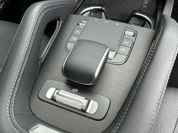 MERCEDES-BENZ GLS 450d 4MATIC AMG AIRMATIC GARANTIE