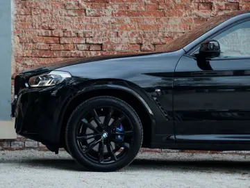 BMW X4 xDr 30d M-SPORT NP102€t AHK LASER M-SITZE H&K
