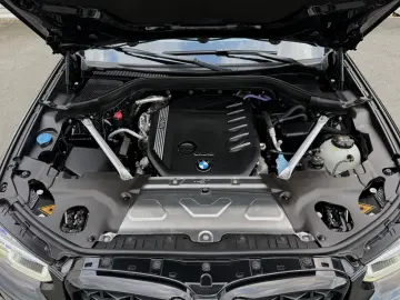 BMW X4 xDr 30d M-SPORT NP102€t AHK LASER M-SITZE H&K