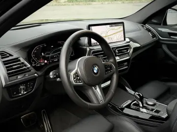 BMW X4 xDr 30d M-SPORT NP102€t AHK LASER M-SITZE H&K