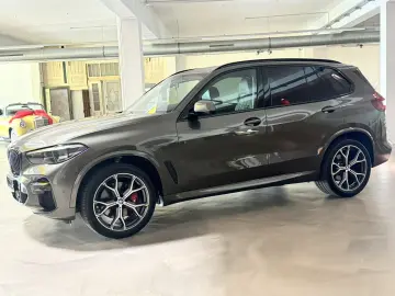 BMW X5 M Sport xDrive AHK 360Kamera Standh HUD Harma