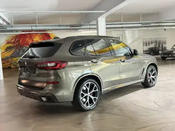 BMW X5 M Sport xDrive AHK 360Kamera Standh HUD Harma