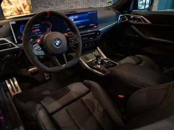 BMW M4 Competition xDrive Coupe MwSt Individual