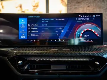 BMW M4 Competition xDrive Coupe MwSt Individual