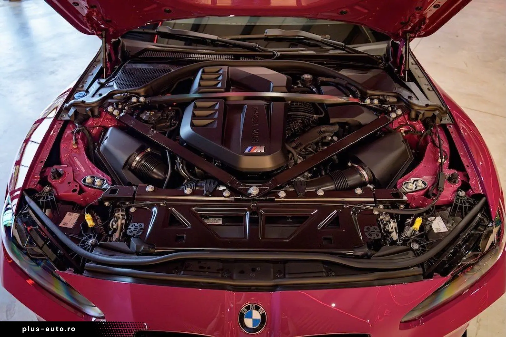 BMW M4 Competition xDrive Coupe MwSt Individual