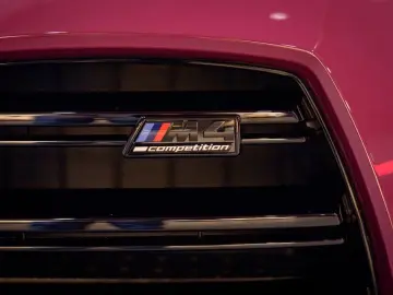 BMW M4 Competition xDrive Coupe MwSt Individual