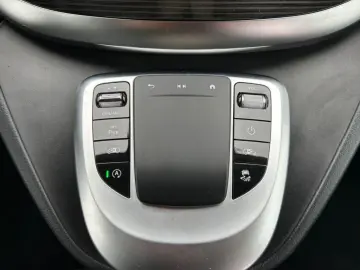 MERCEDES-BENZ V 300 d 4MATIC AVANTGARDE EDITION EL S…