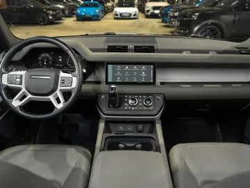 LAND ROVER Defender 110 SE LED Air Susp 360cam Meridian