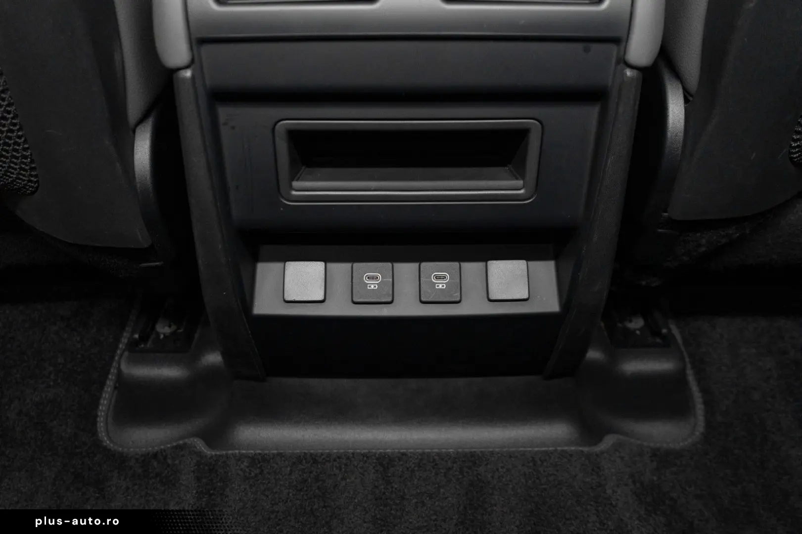 LAND ROVER Defender 110 SE LED Air Susp 360cam Meridian