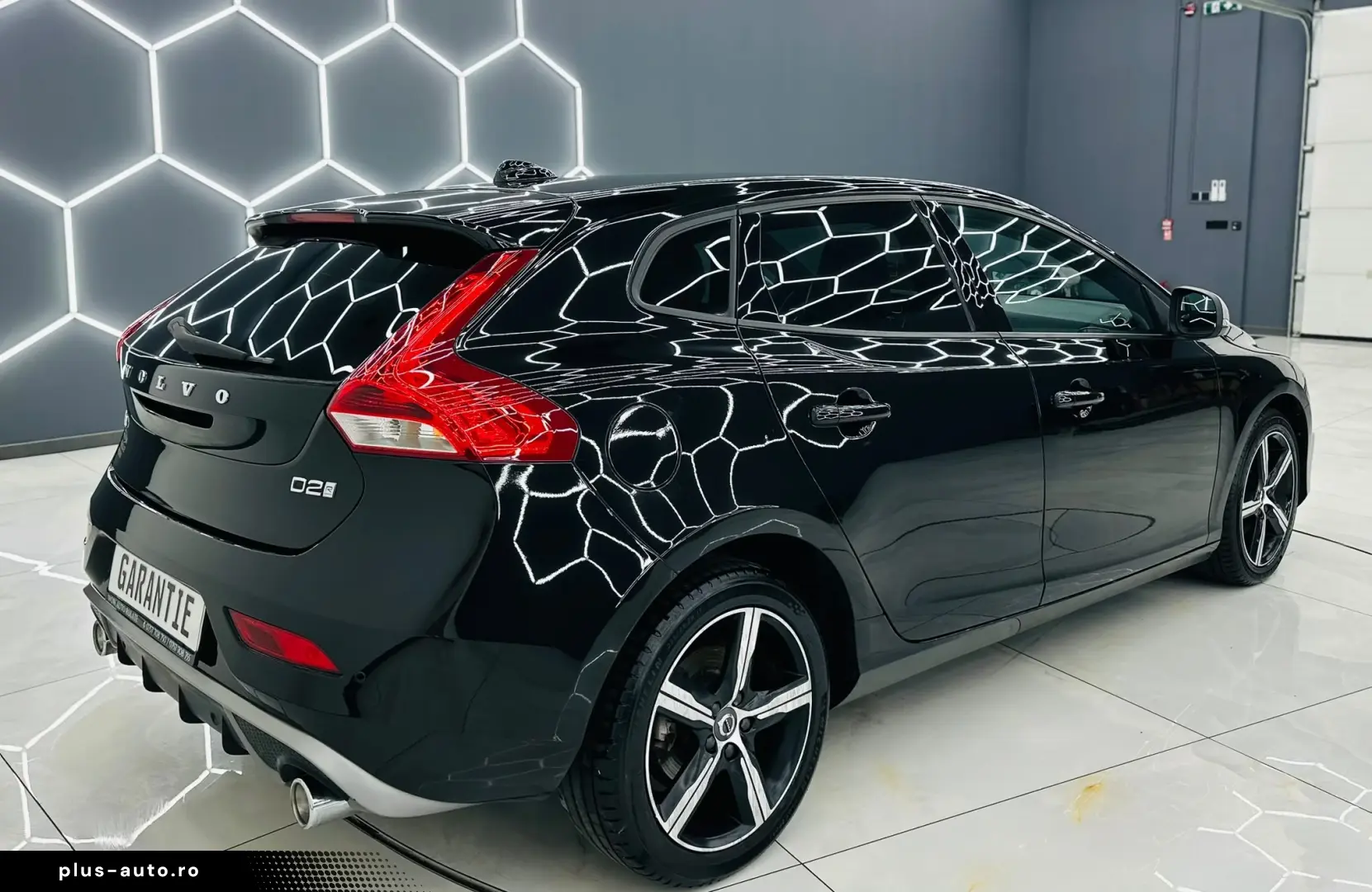 VOLVO V40 2017 2.0D E6 Garantie 12 Luni Rate Avans 0 Doar Cu