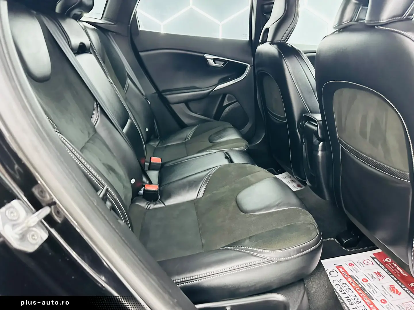 VOLVO V40 2017 2.0D E6 Garantie 12 Luni Rate Avans 0 Doar Cu