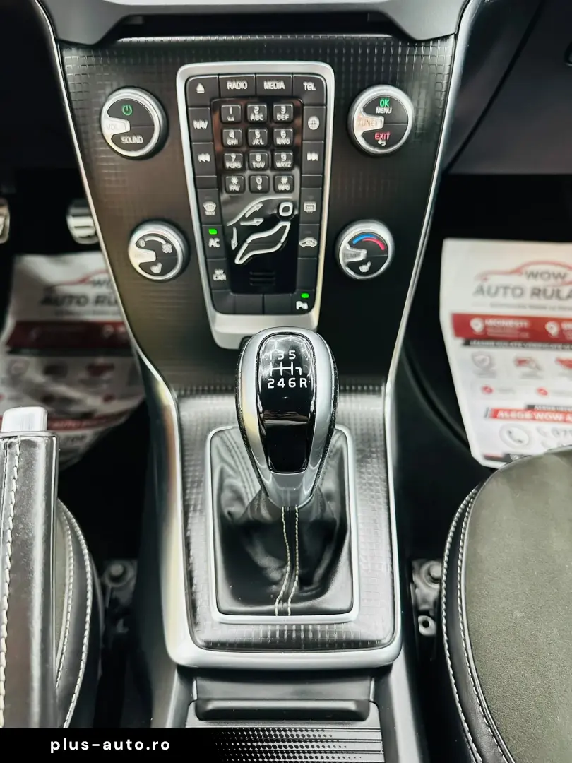 VOLVO V40 2017 2.0D E6 Garantie 12 Luni Rate Avans 0 Doar Cu