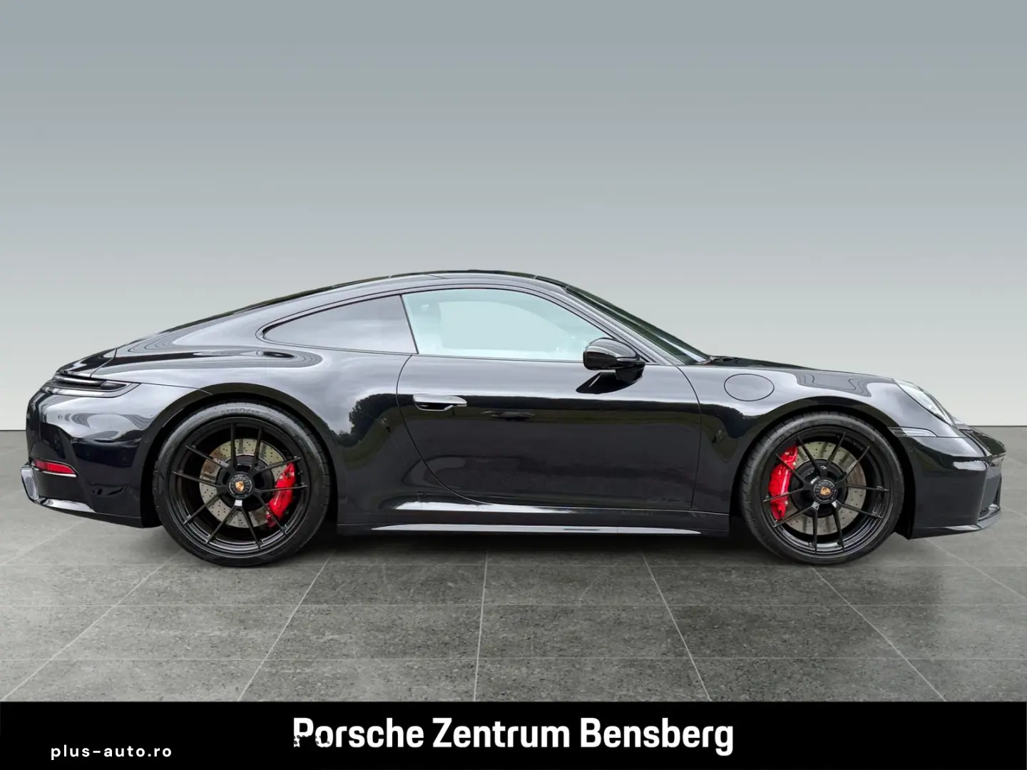 PORSCHE 911 Carrera 4 GTS Burmester   Lift   Werkswagen