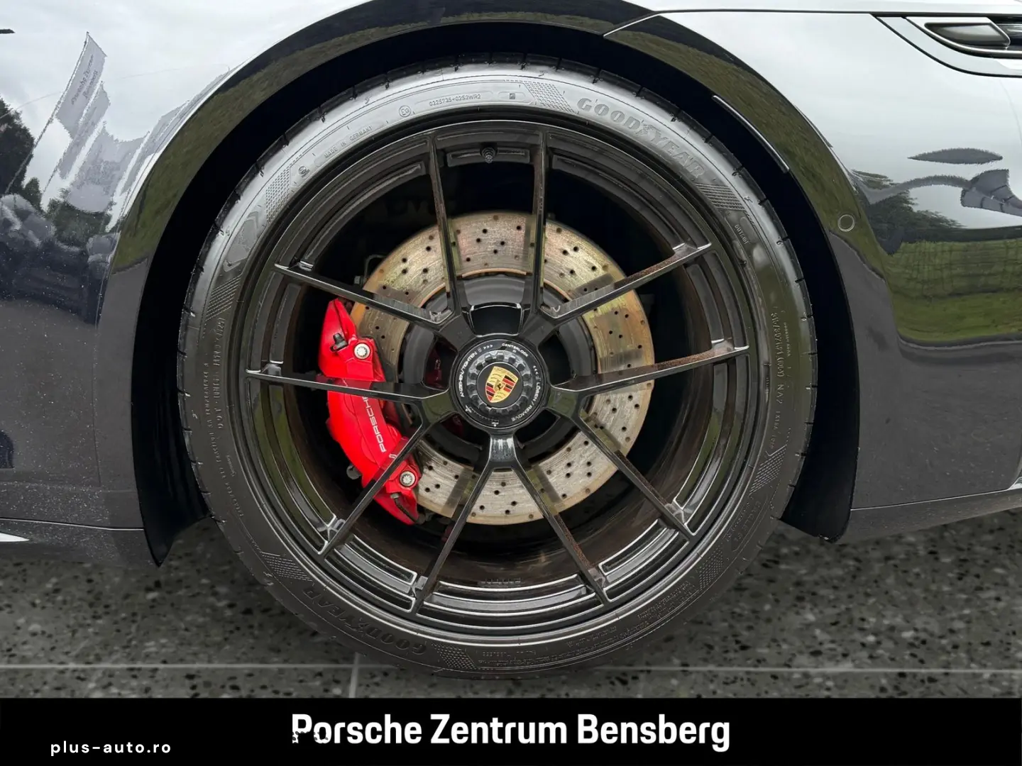 PORSCHE 911 Carrera 4 GTS Burmester   Lift   Werkswagen