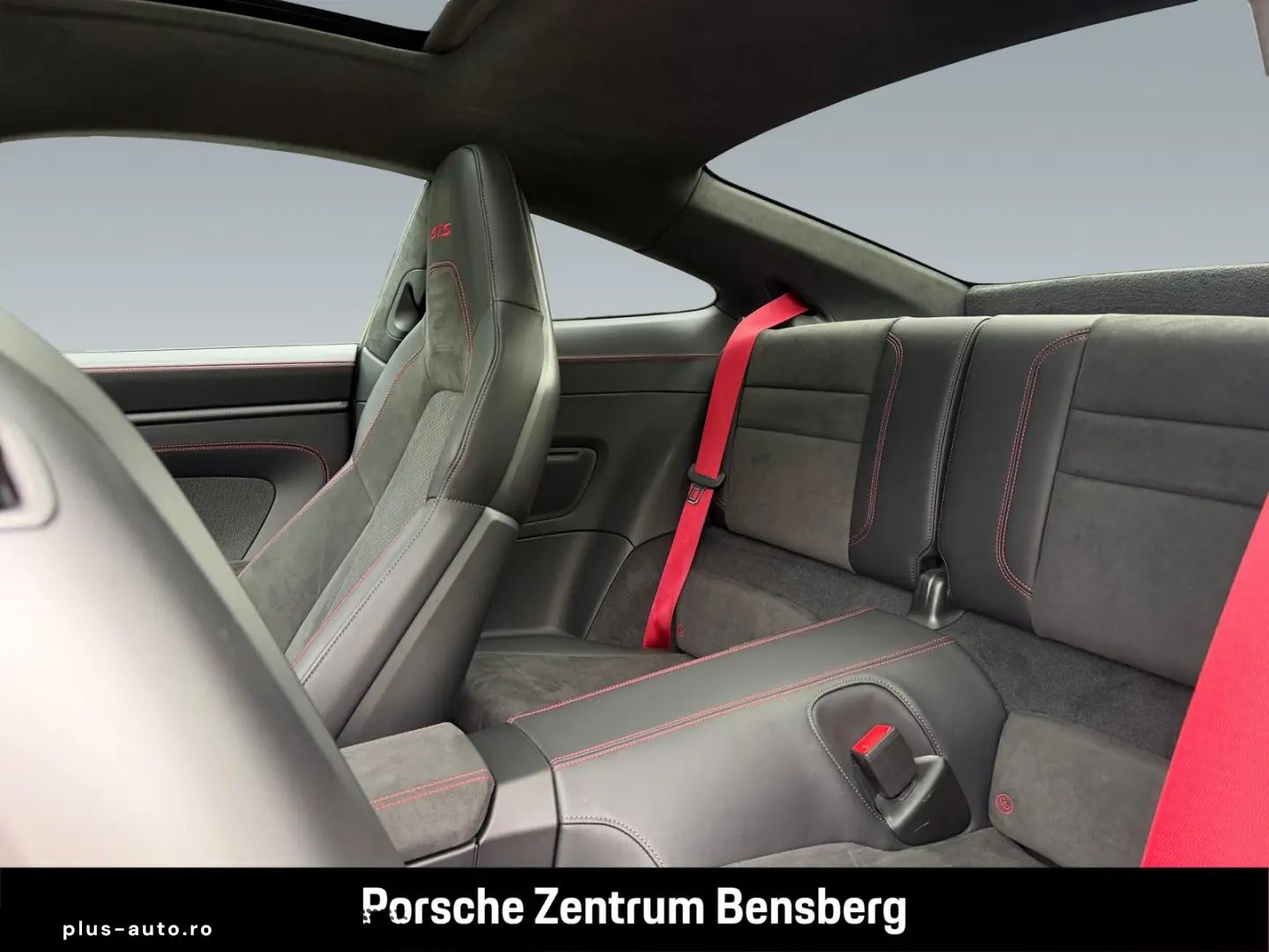 PORSCHE 911 Carrera 4 GTS Burmester   Lift   Werkswagen