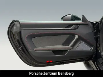 PORSCHE 911 Carrera 4 GTS Burmester   Lift   Werkswagen
