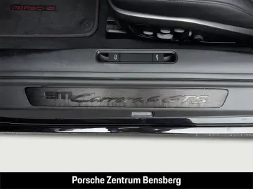 PORSCHE 911 Carrera 4 GTS Burmester   Lift   Werkswagen