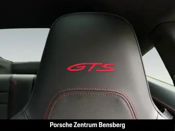 PORSCHE 911 Carrera 4 GTS Burmester   Lift   Werkswagen