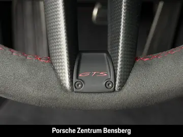 PORSCHE 911 Carrera 4 GTS Burmester   Lift   Werkswagen