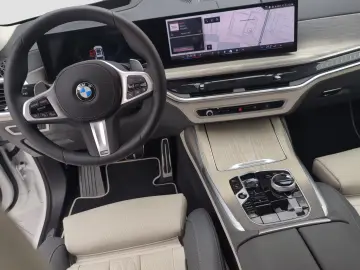 BMW X7 xDrive40i M Sport Pro Individual