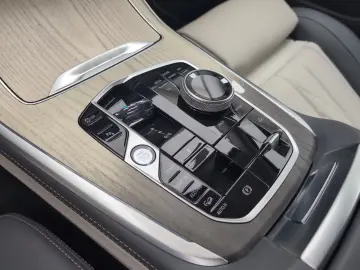 BMW X7 xDrive40i M Sport Pro Individual