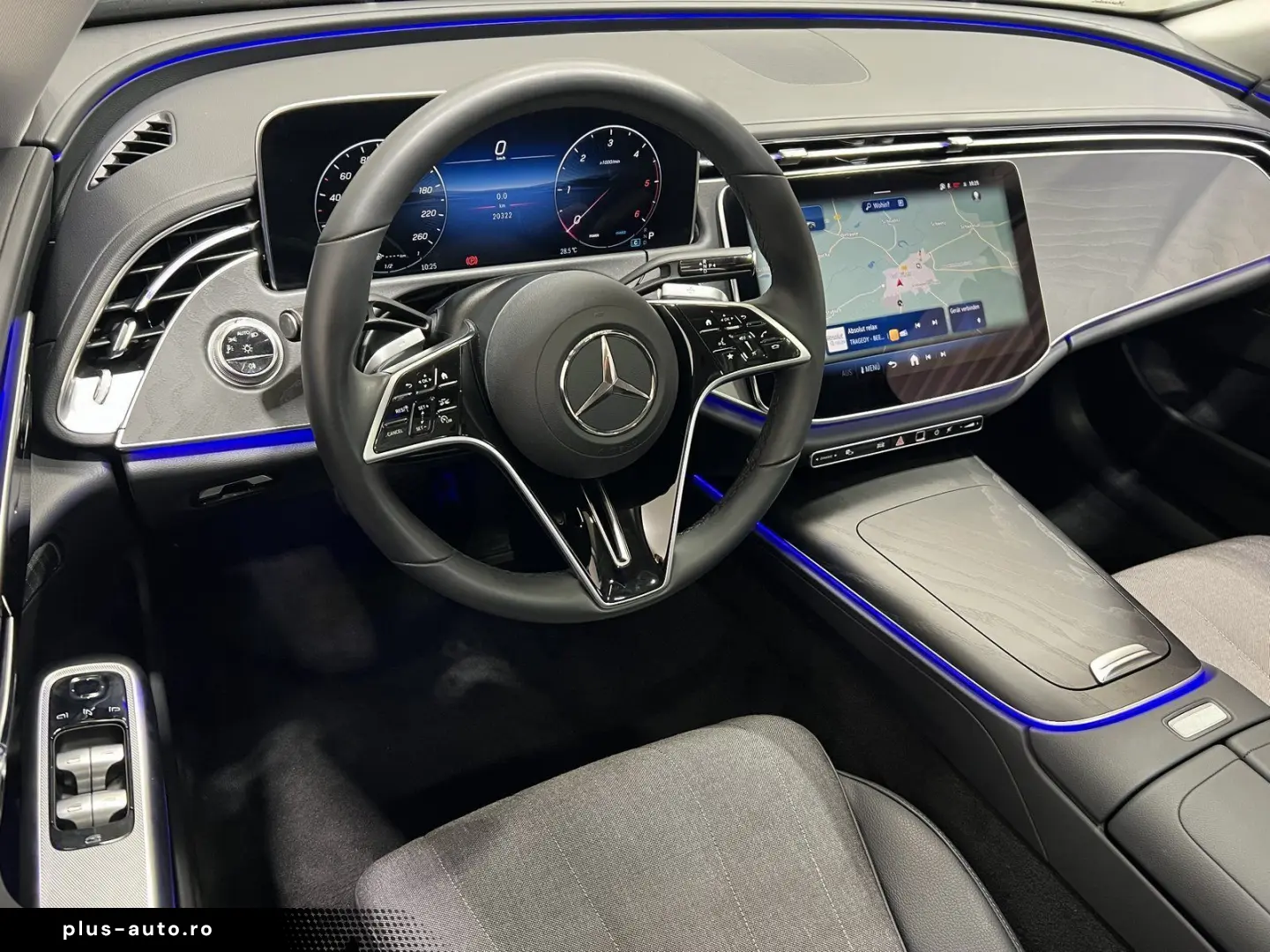 MERCEDES-BENZ E 220 d Avantgarde Advanced Pano Distr&hellip;