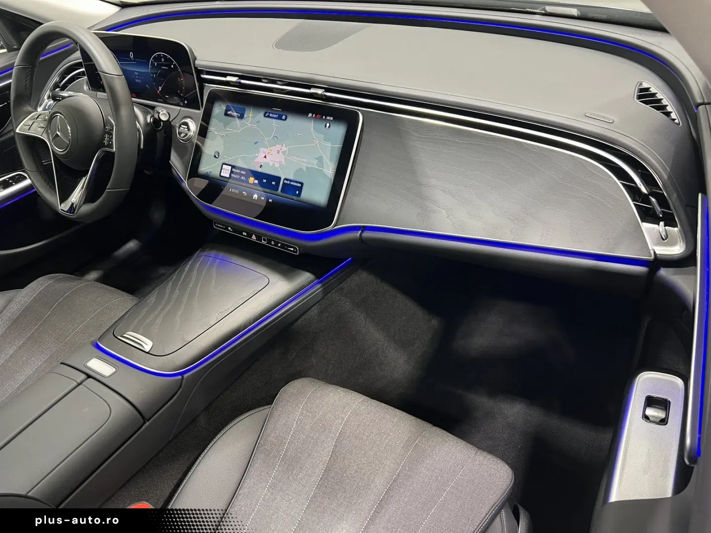 MERCEDES-BENZ E 220 d Avantgarde Advanced Pano Distr&hellip;