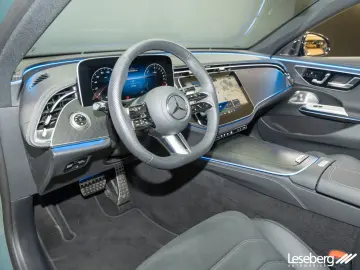 MERCEDES-BENZ E 300 e AMG DIG.LIGHT Night Pano 360  …