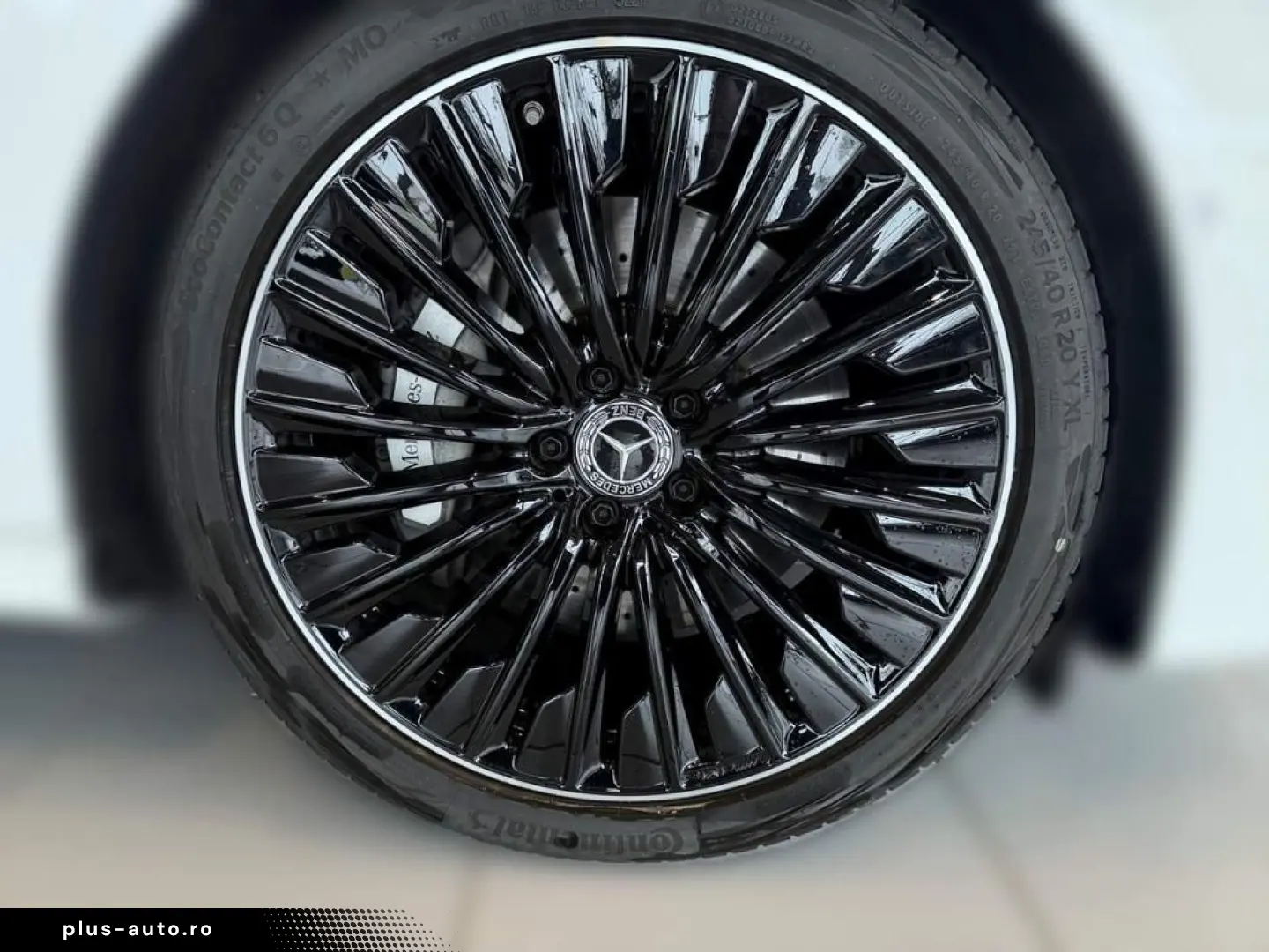 MERCEDES-BENZ E 220 d AMG  20''  Night  Hu&hellip;