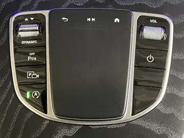 MERCEDES-BENZ E 220 d Avantgarde Multibeam Panorama …