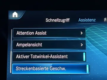 MERCEDES-BENZ E 220 d Avantgarde Multibeam Panorama …
