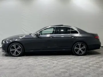 MERCEDES-BENZ E 220 d Avantgarde Multibeam Panorama …