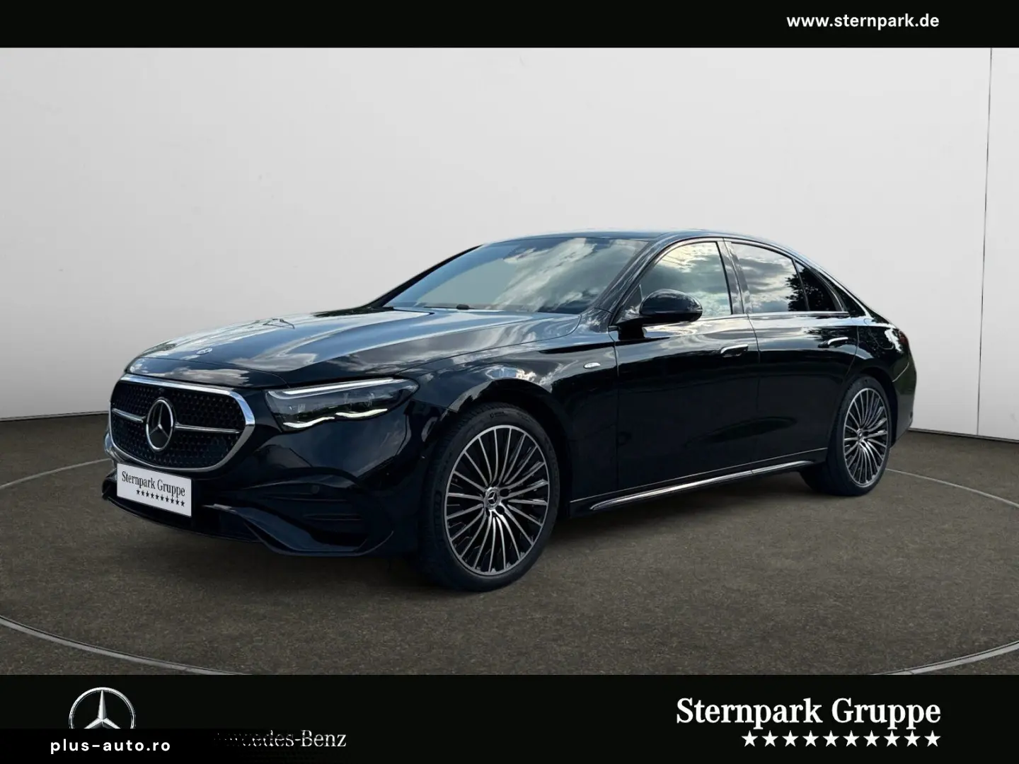 MERCEDES-BENZ E 300 de AMG  Superscreen Pano Airmatic Bur4D