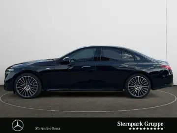 MERCEDES-BENZ E 300 de AMG  Superscreen Pano Airmatic Bur4D