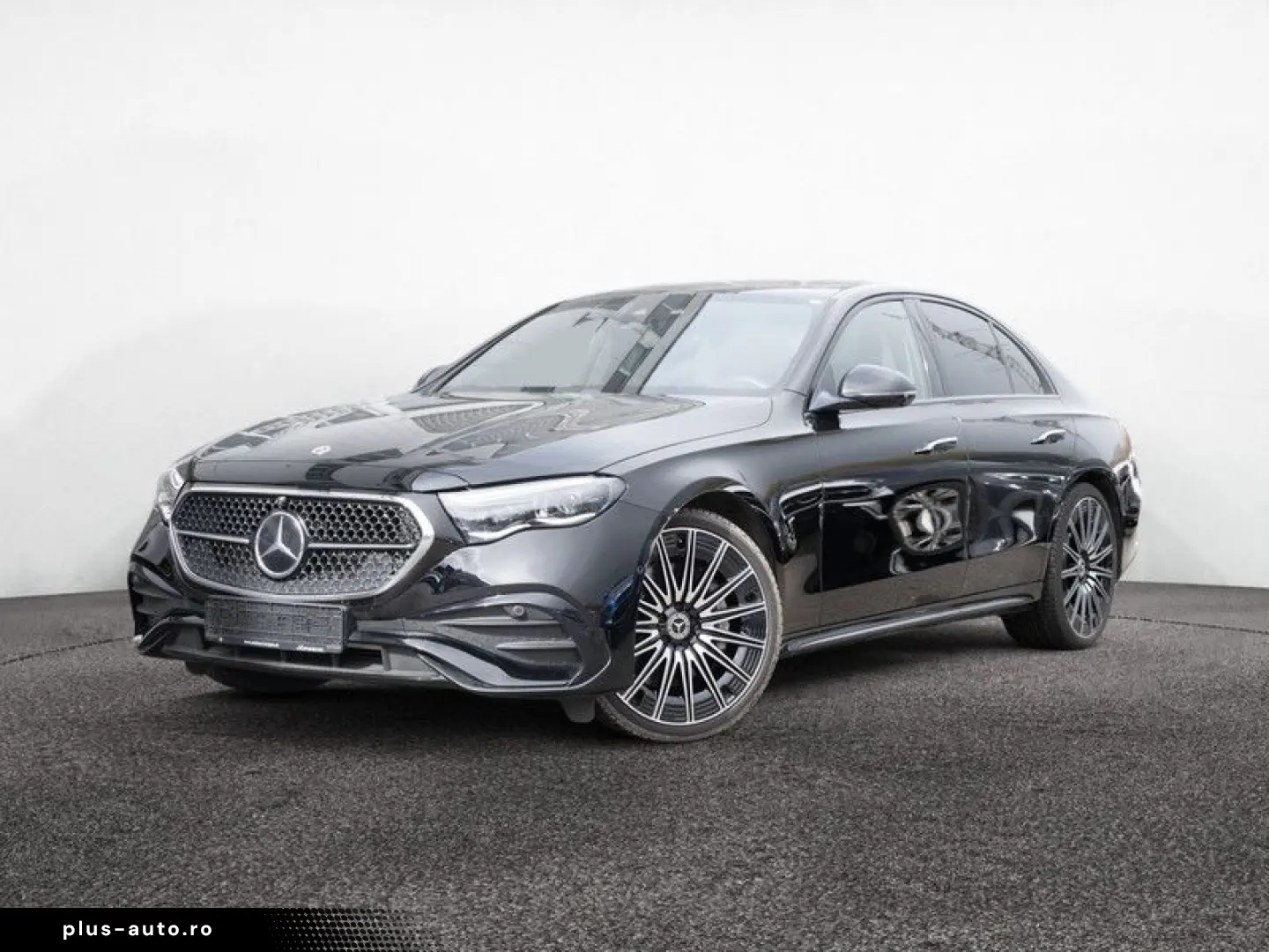 MERCEDES-BENZ E 450 d 4M AMG-Sport Super Pano Burm AHK Night