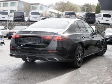 MERCEDES-BENZ E 450 d 4M AMG-Sport Super Pano Burm AHK Night