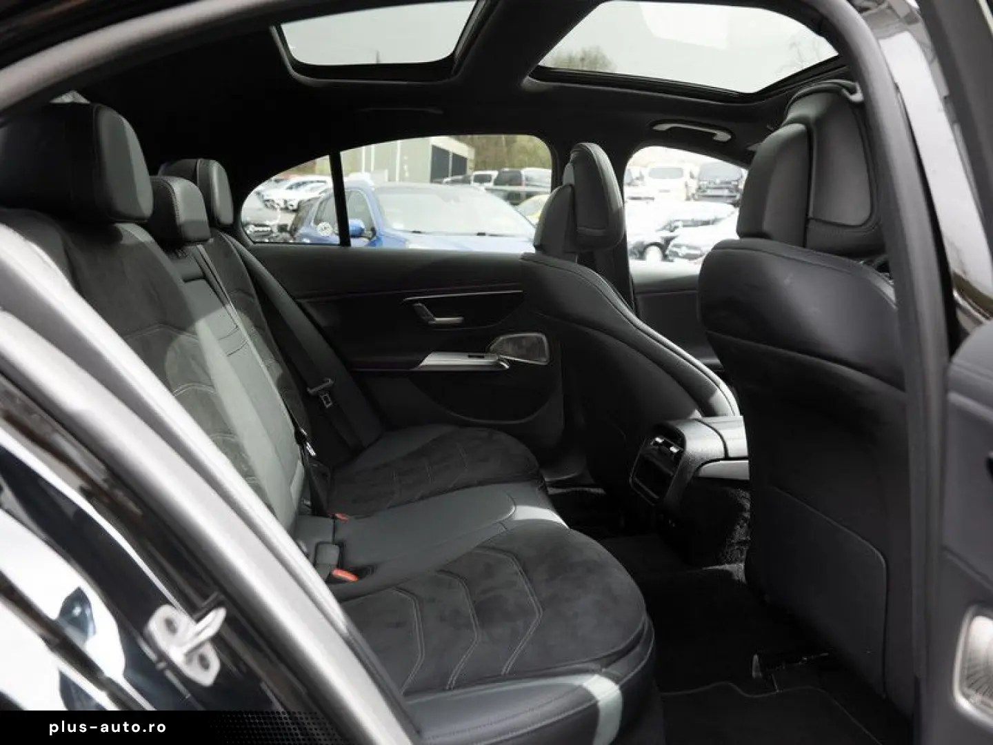 MERCEDES-BENZ E 450 d 4M AMG-Sport Super Pano Burm AHK Night