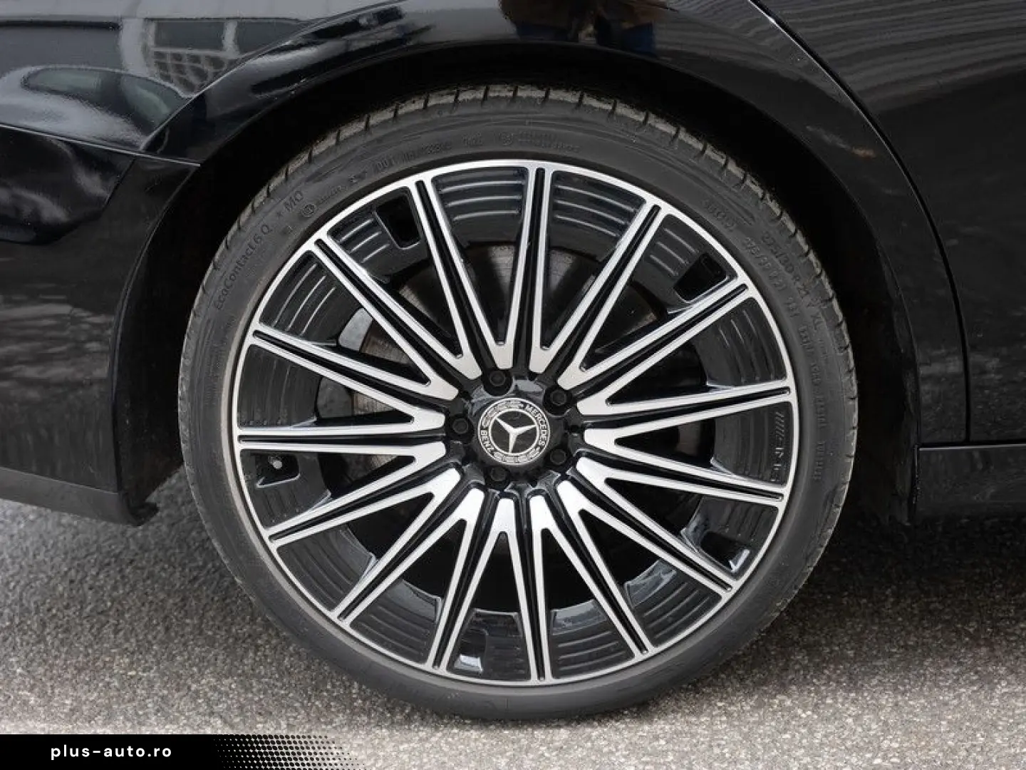 MERCEDES-BENZ E 450 d 4M AMG-Sport Super Pano Burm AHK Night