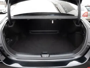 MERCEDES-BENZ E 450 d 4M AMG-Sport Super Pano Burm AHK Night