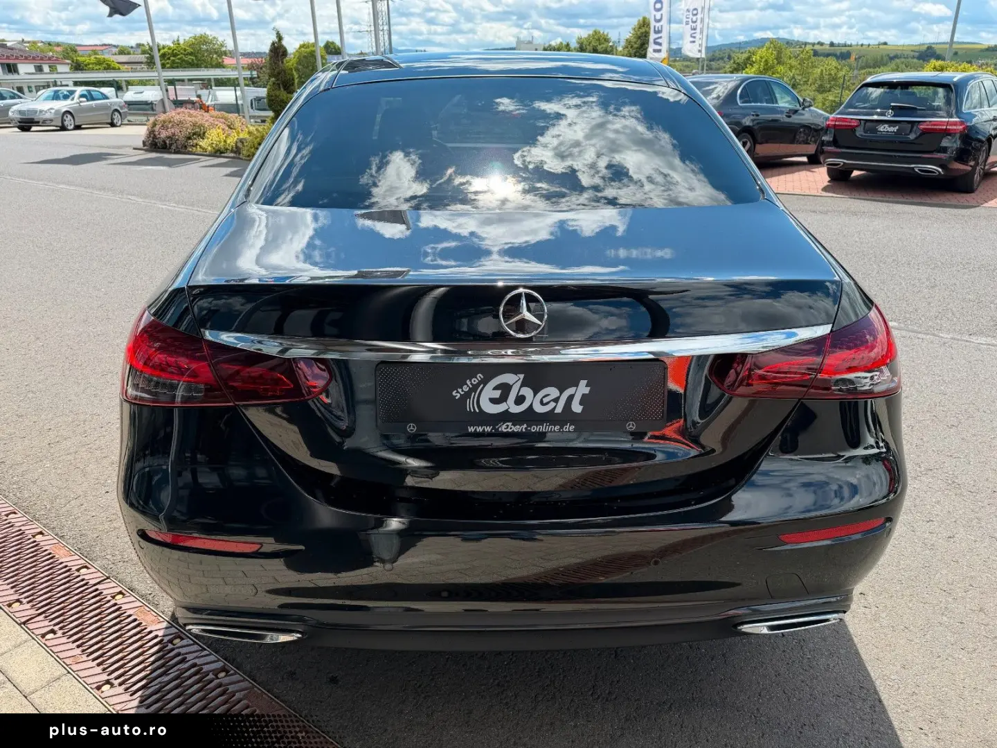 MERCEDES-BENZ E 220 d Avantgarde Night Burm Pano Memory ILS