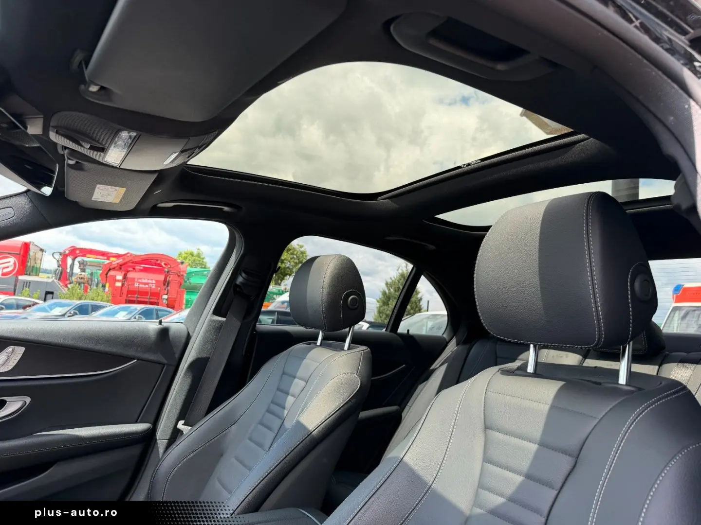 MERCEDES-BENZ E 220 d Avantgarde Night Burm Pano Memory ILS