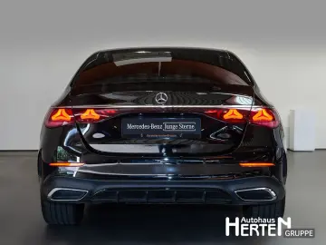 MERCEDES-BENZ E 220 d AMG NIGHT 20  PANO HUD SUPERSCREEN 3D