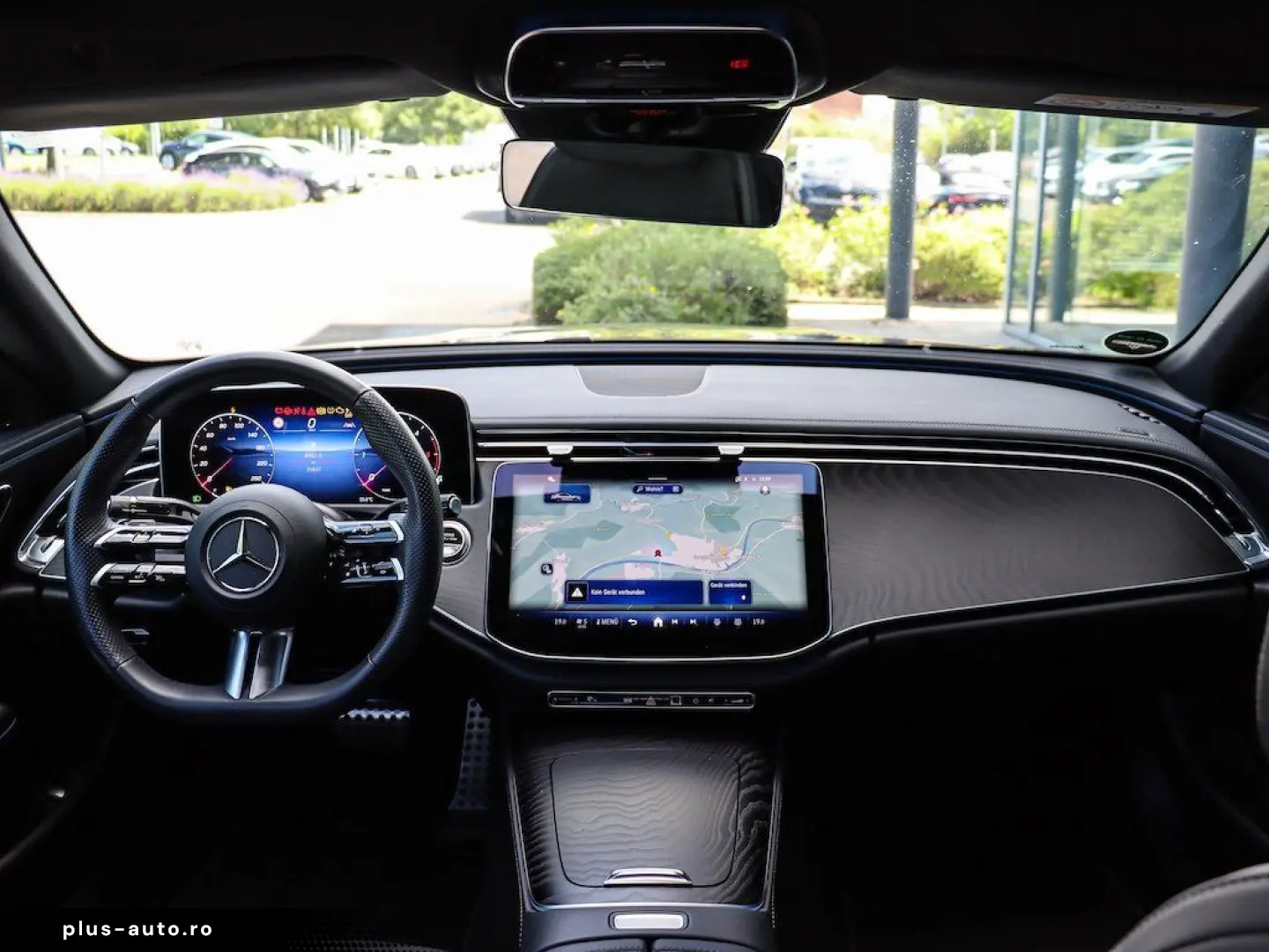 MERCEDES-BENZ E 220 d AMG Pano Distronic LED Kamera 20Zoll