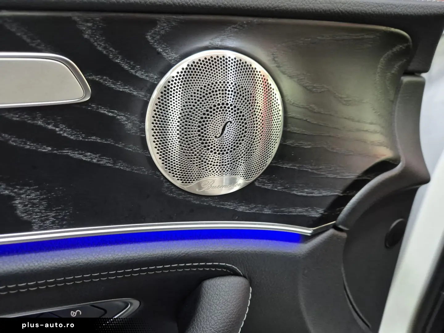 MERCEDES-BENZ E 300 de  AMG-LINE BURMESTER PANO JUNGE STERNE